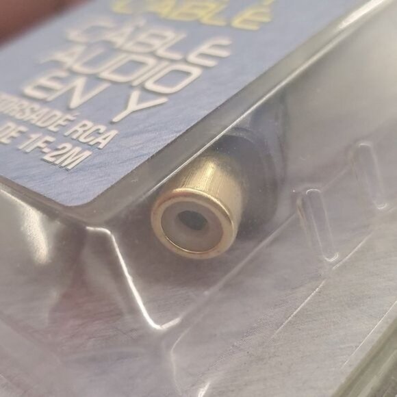 E2 1F-2M Twisted Pair Audio RCA Y Cable - Picture 4 of 6